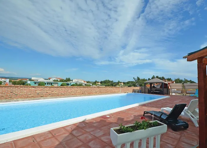 Stunning In With Wifi