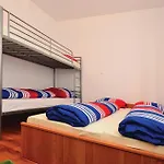 Appartement Stunning In With Wifi Nin