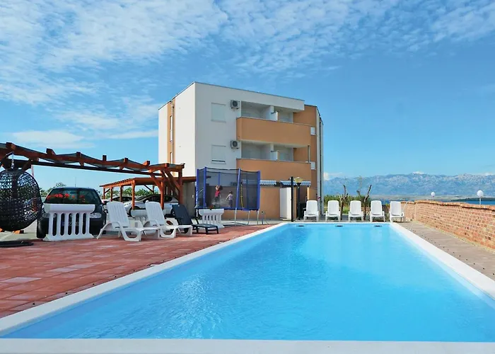 Stunning In With Wifi Апартаменты Нин